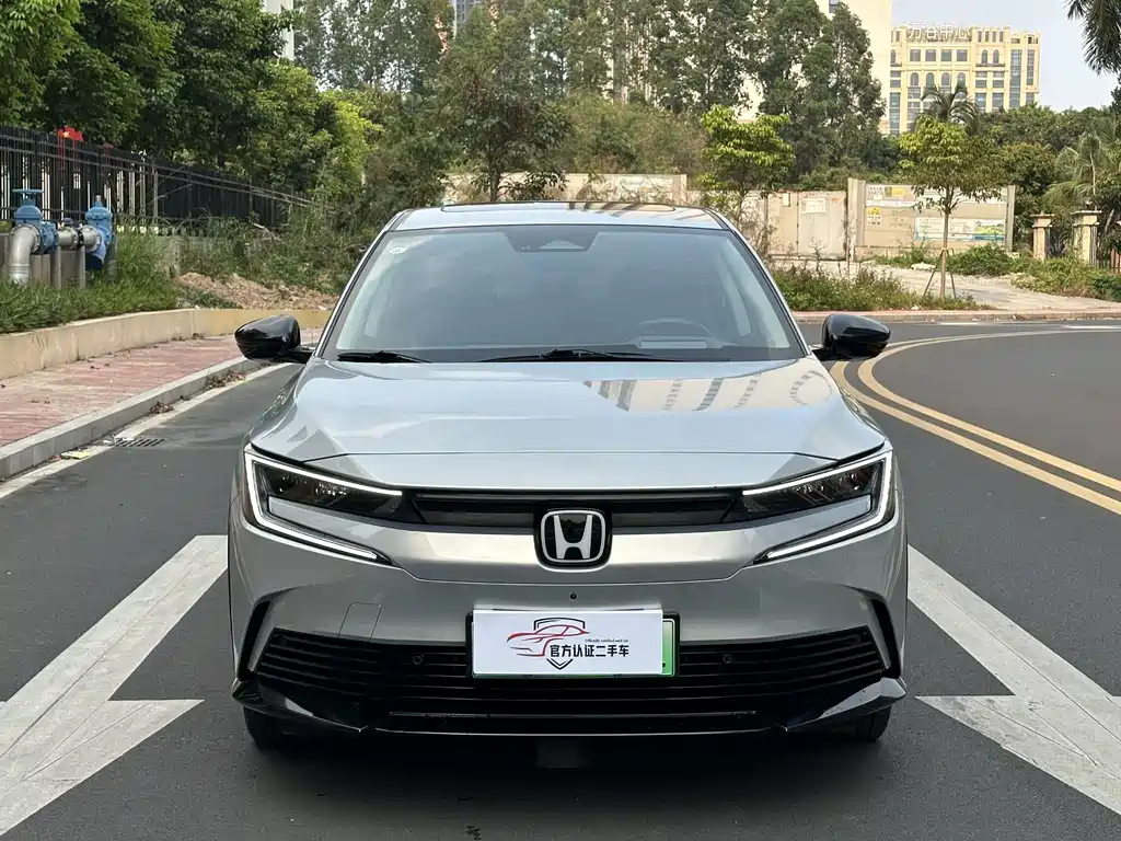 Honda e:NP2 2024