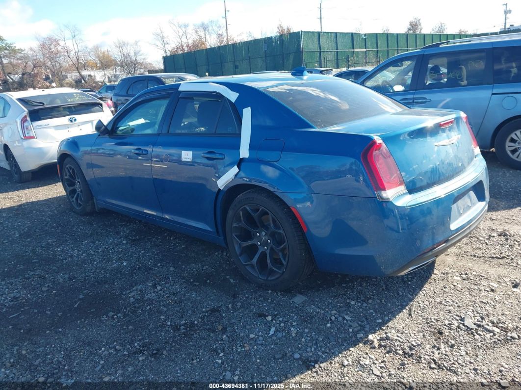 Chrysler 300 2020