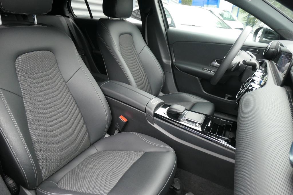 Mercedes-Benz A 200 2022