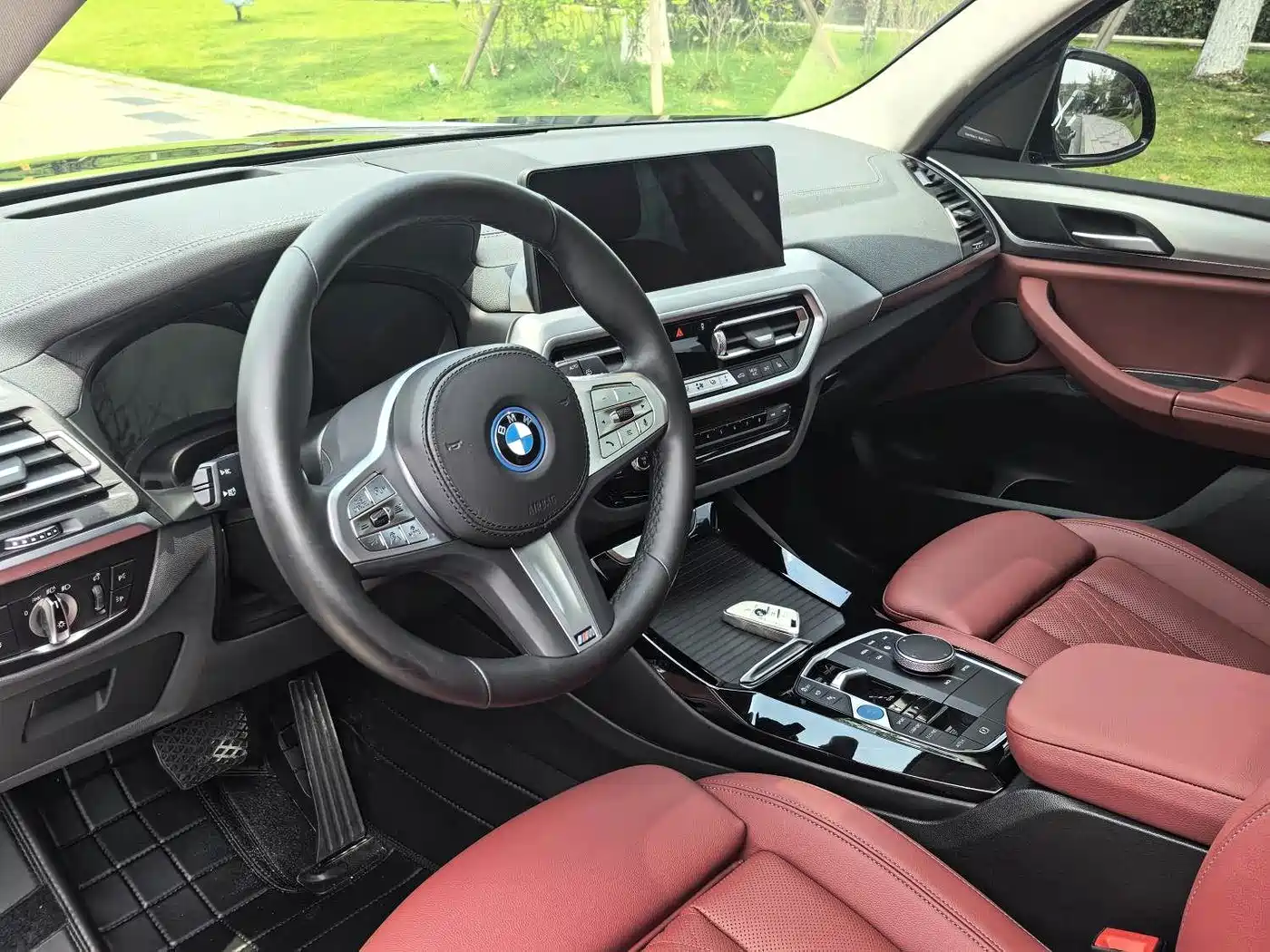 BMW iX3 2023
