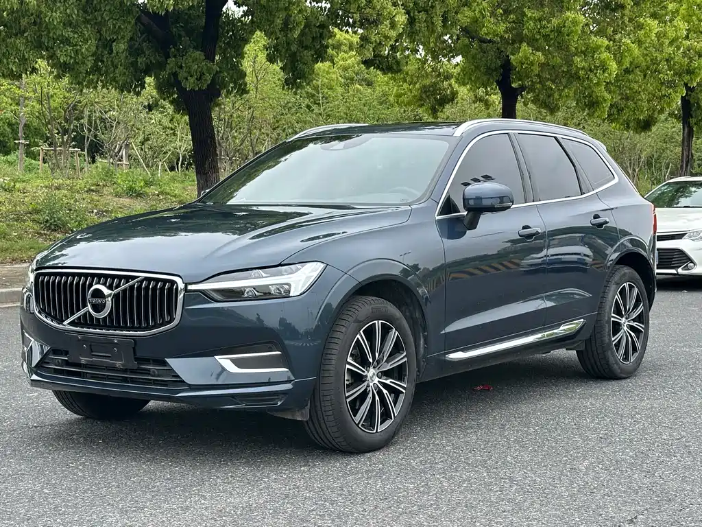 Volvo XC60 2021