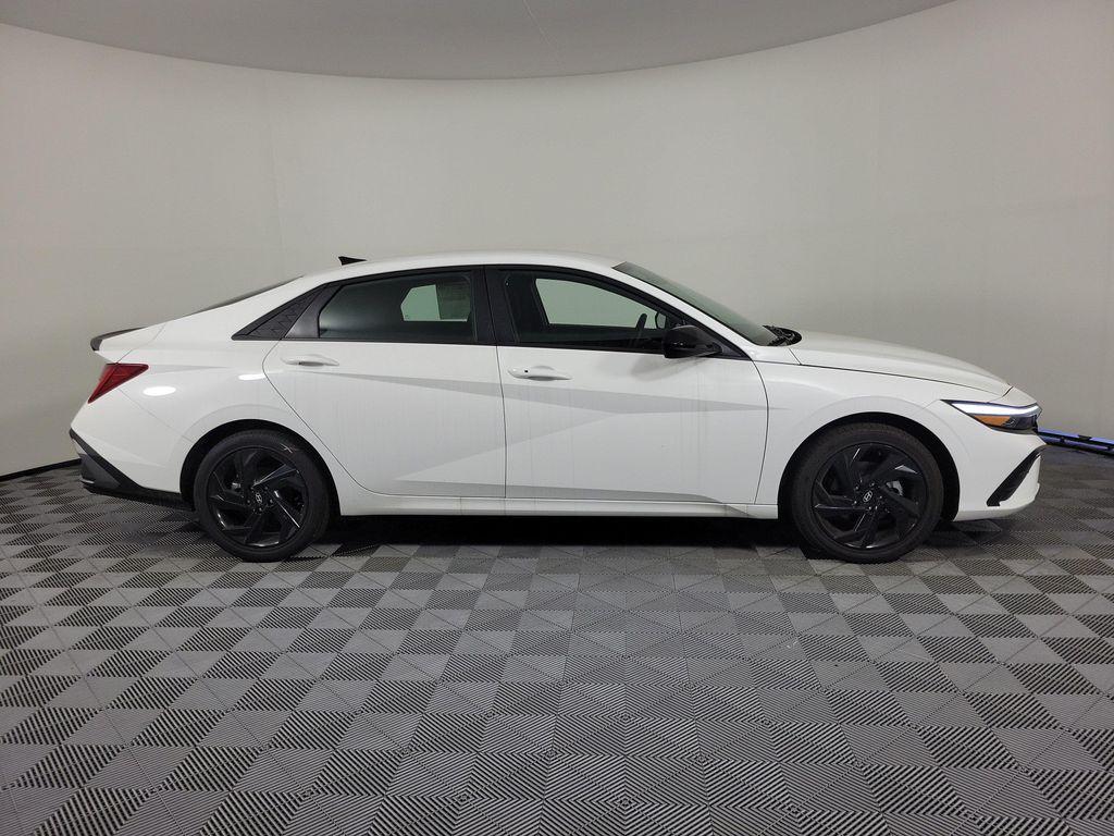 Hyundai Elantra 2026