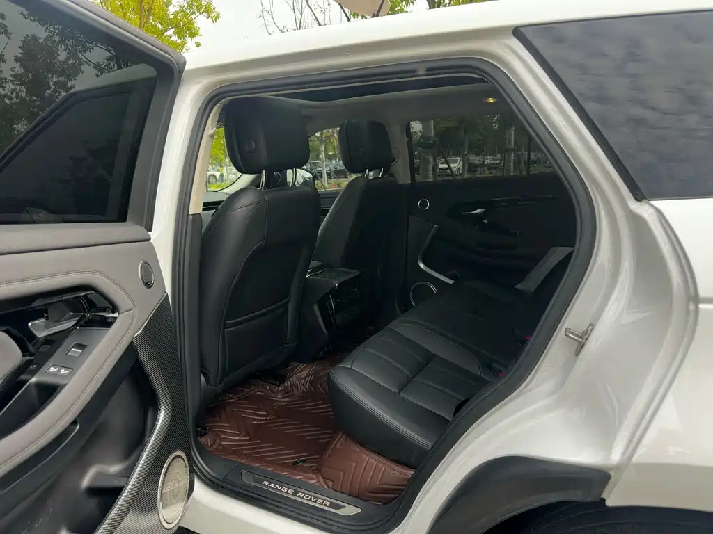 Land Rover Range Rover Evoque 2024