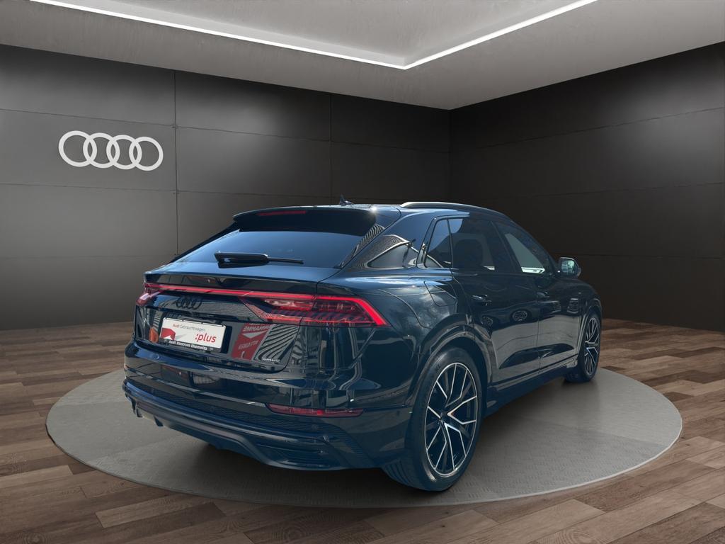 Audi Q8 2022