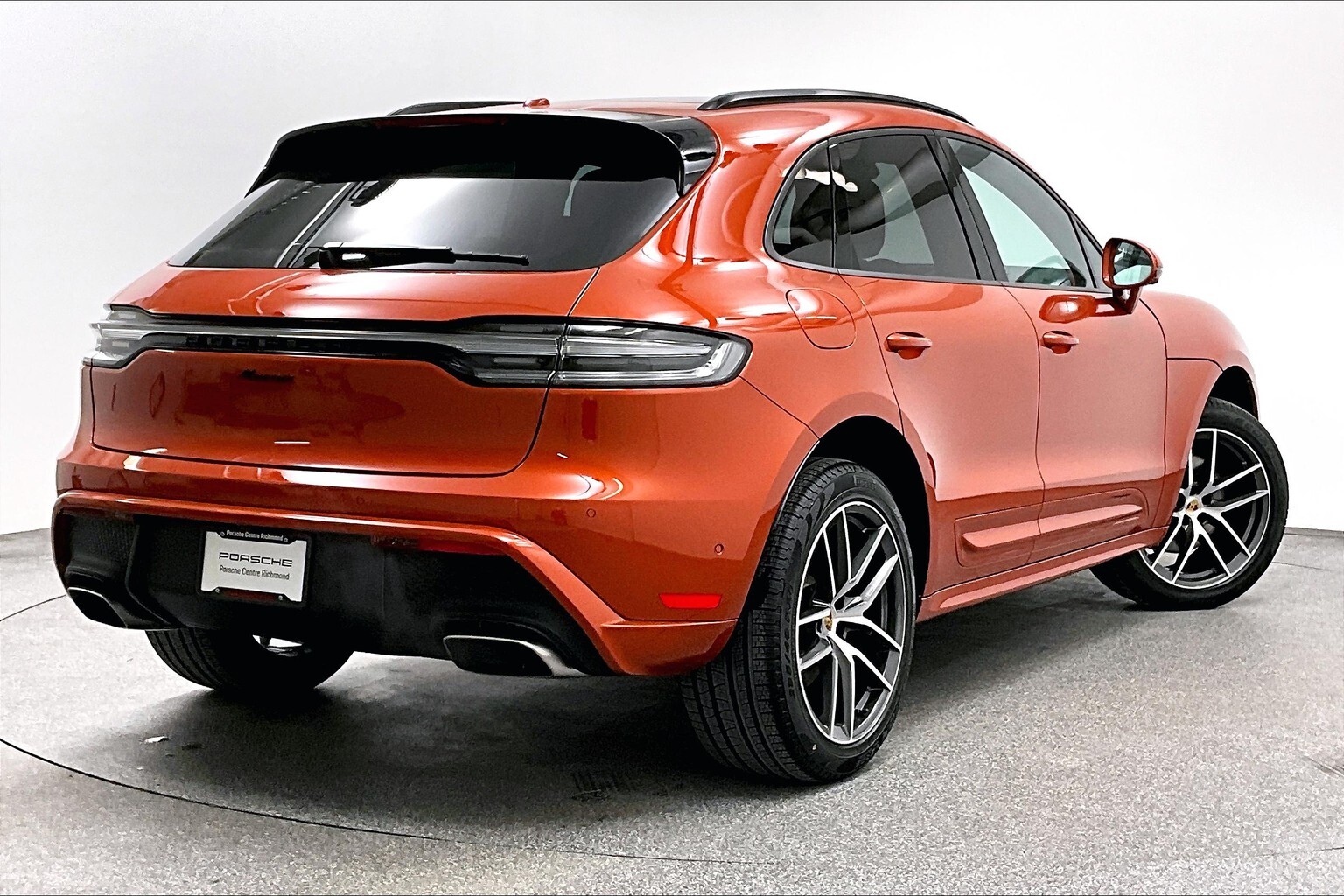 Porsche Macan 2025