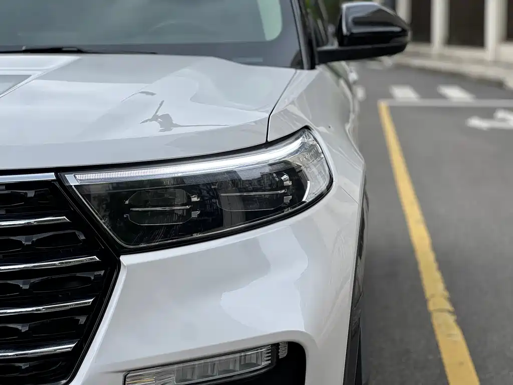 Ford Explorer 2021