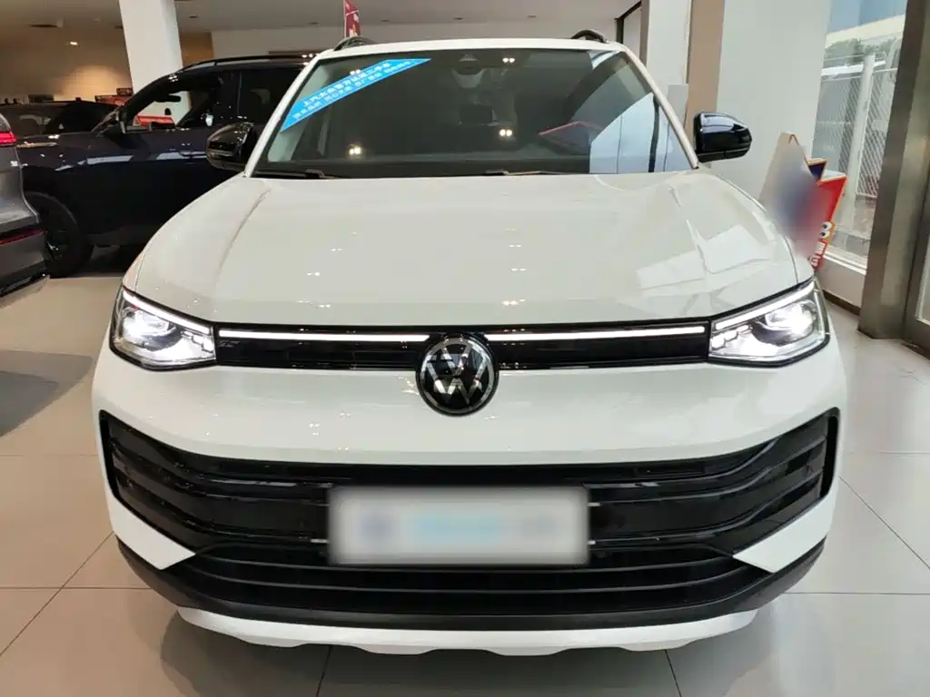 Volkswagen Tharu 2025