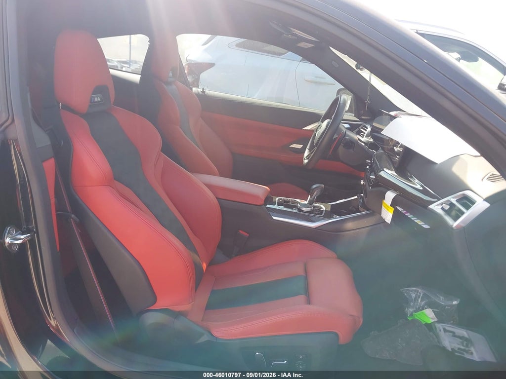 BMW M4 2025