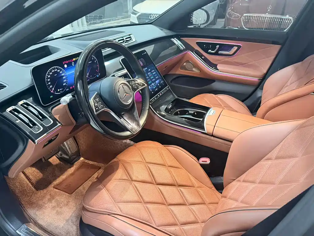 Mercedes-Benz Maybach S-Класс 2022