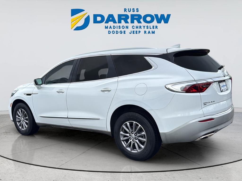 Buick Enclave 2023