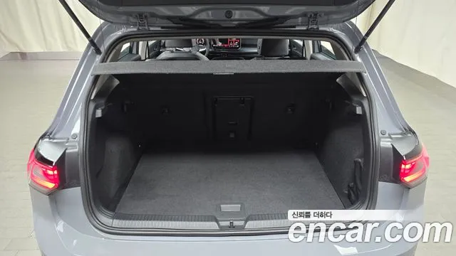 Volkswagen Golf 2025