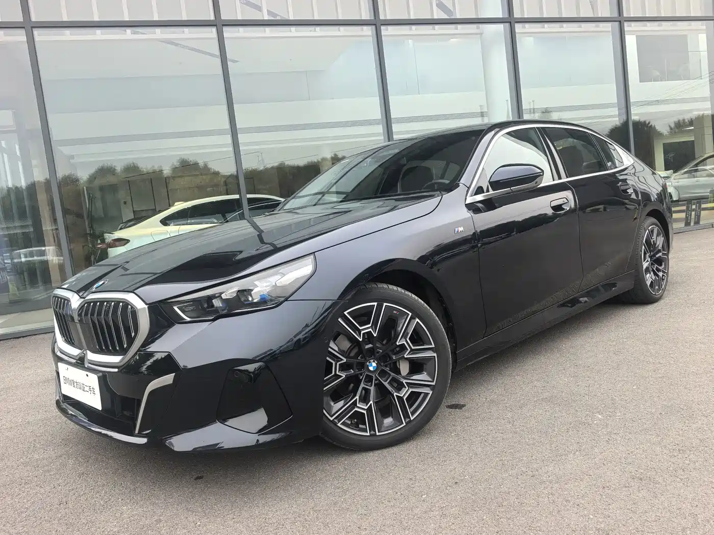 BMW 5 серии 2025