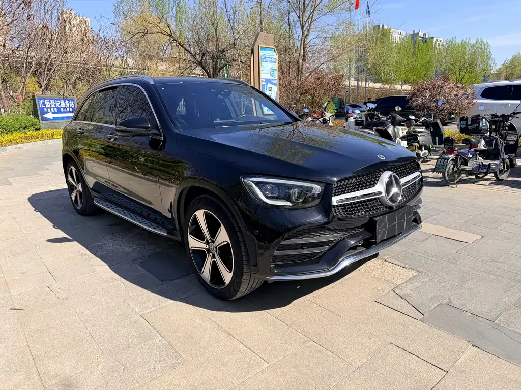 Mercedes-Benz GLC 2021