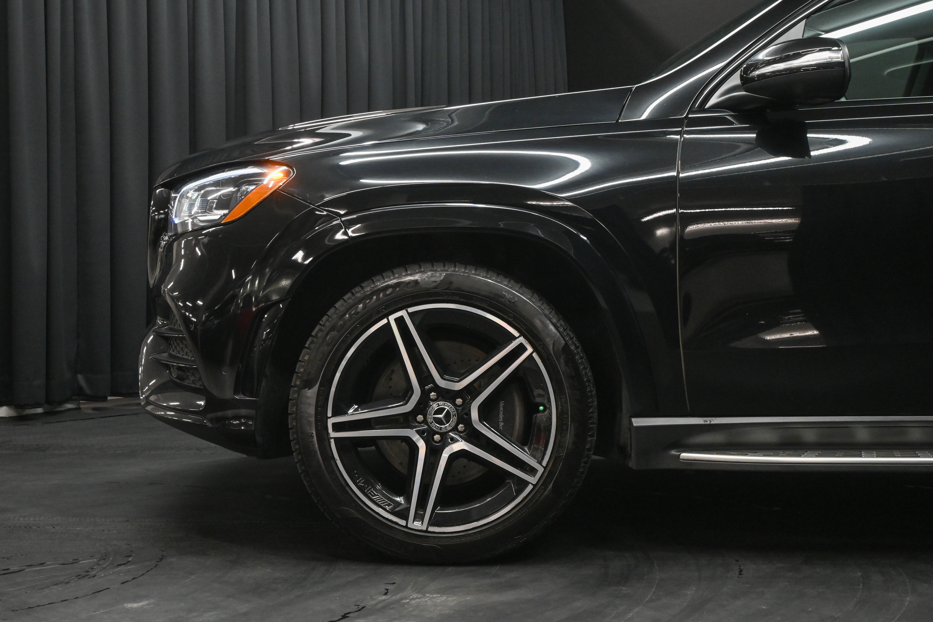 Mercedes-Benz GLS 2021