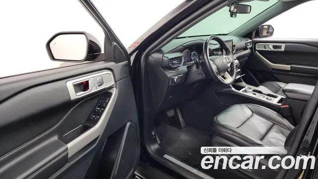 Ford Explorer 2022