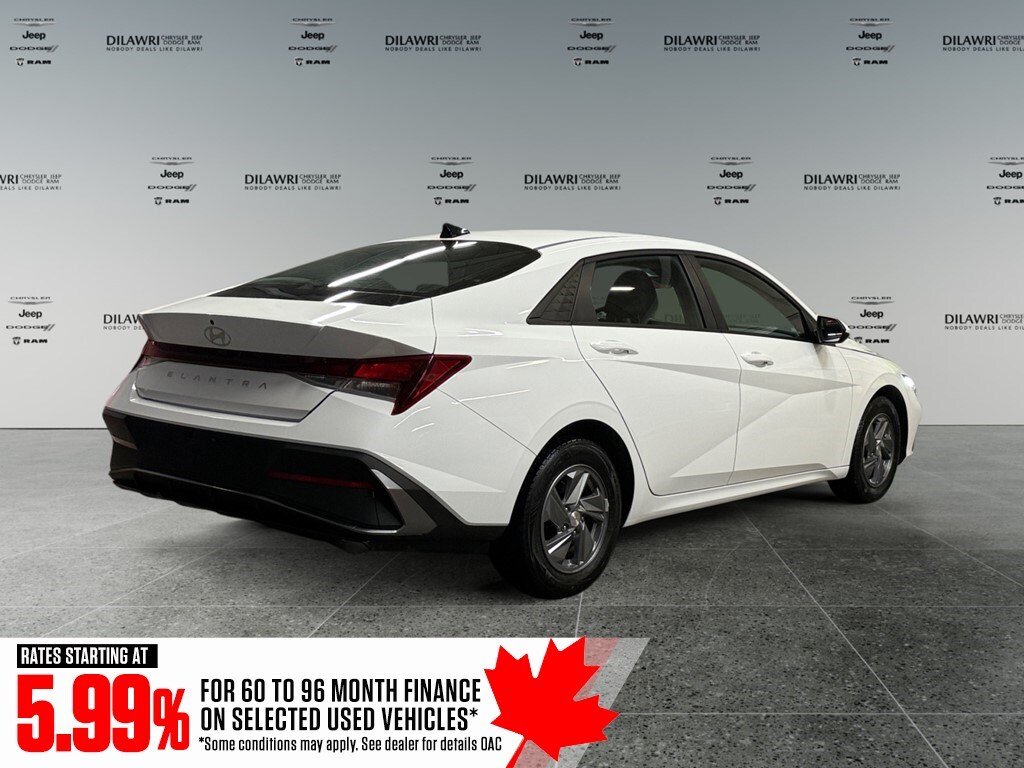 Hyundai Elantra 2024