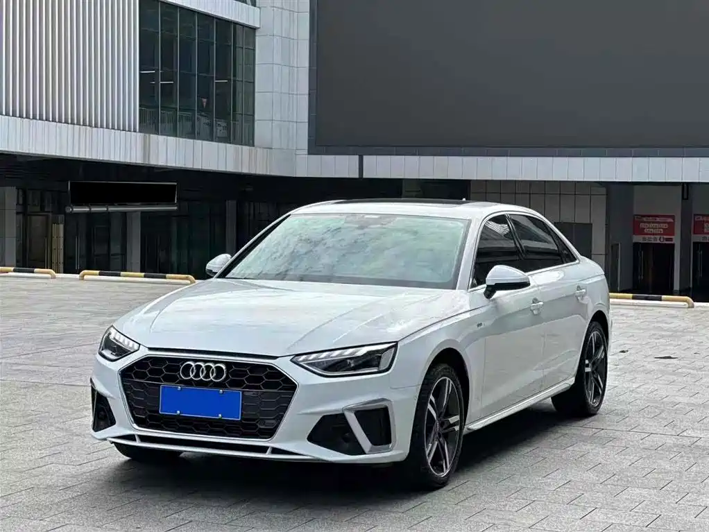 Audi A4 2021