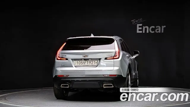 Cadillac XT4 2021