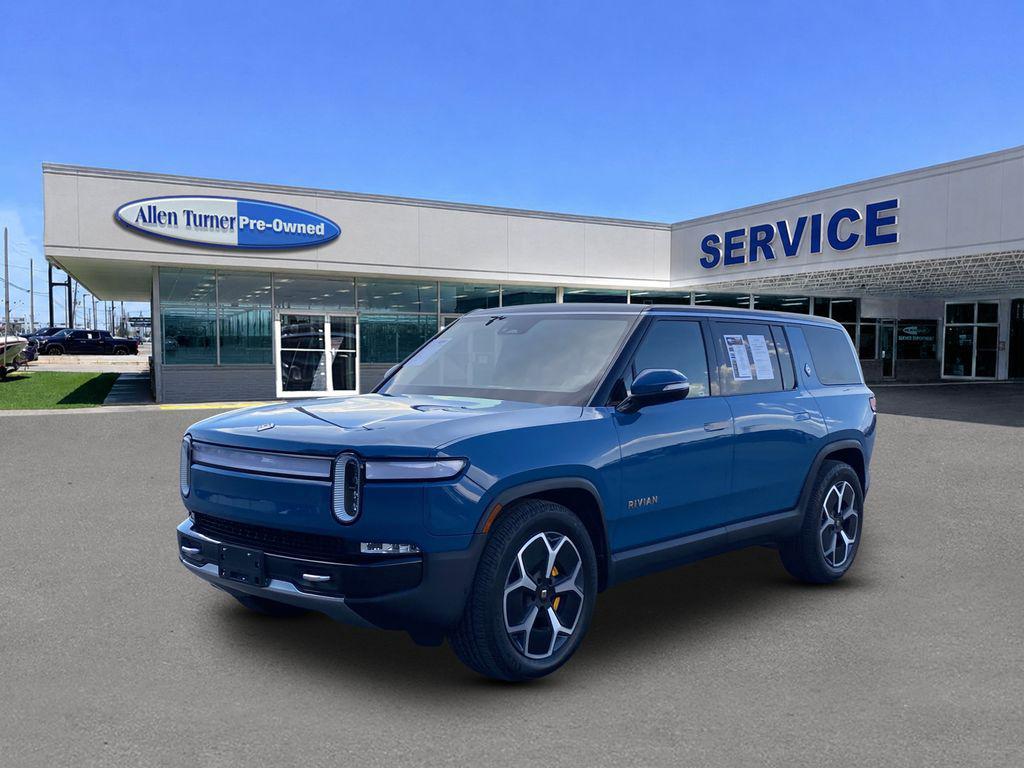 Rivian R1S 2023