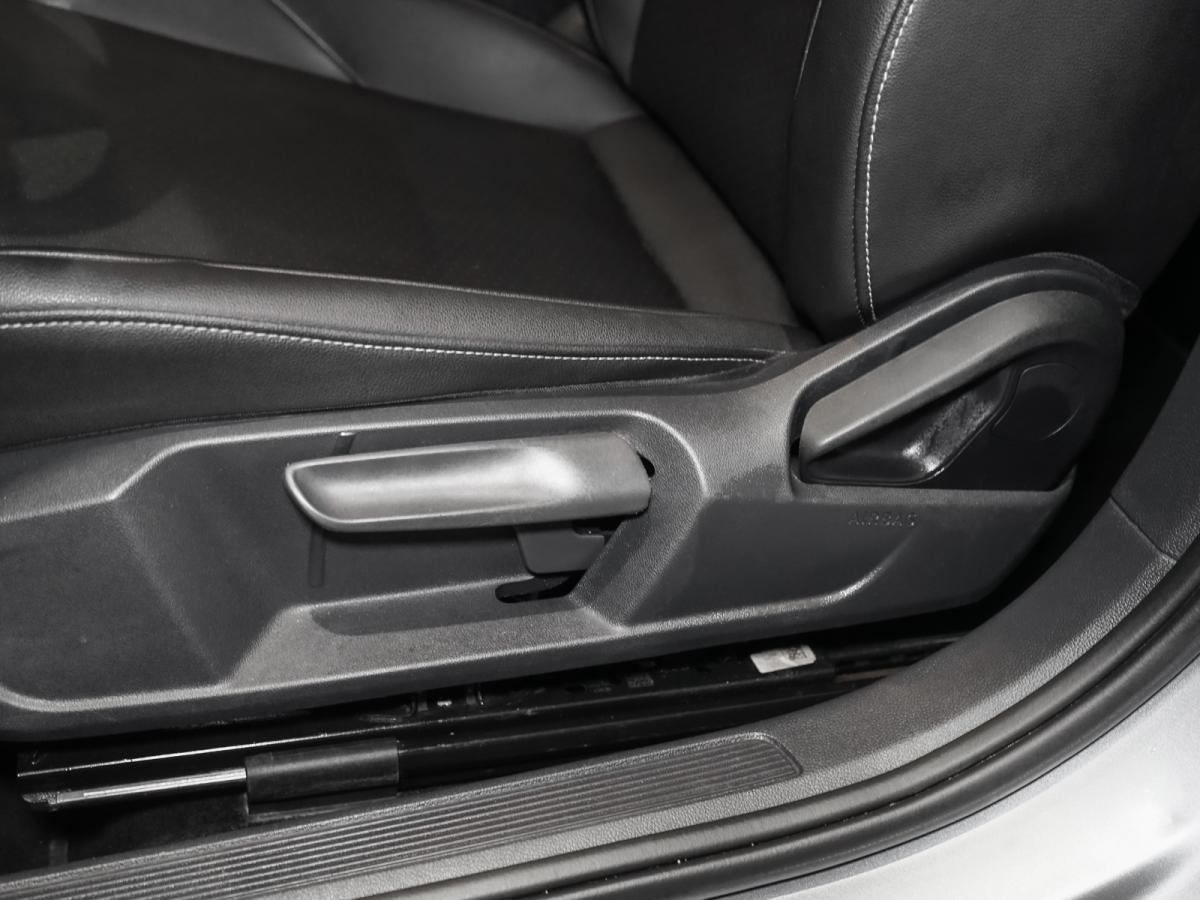 Volkswagen Jetta 2021