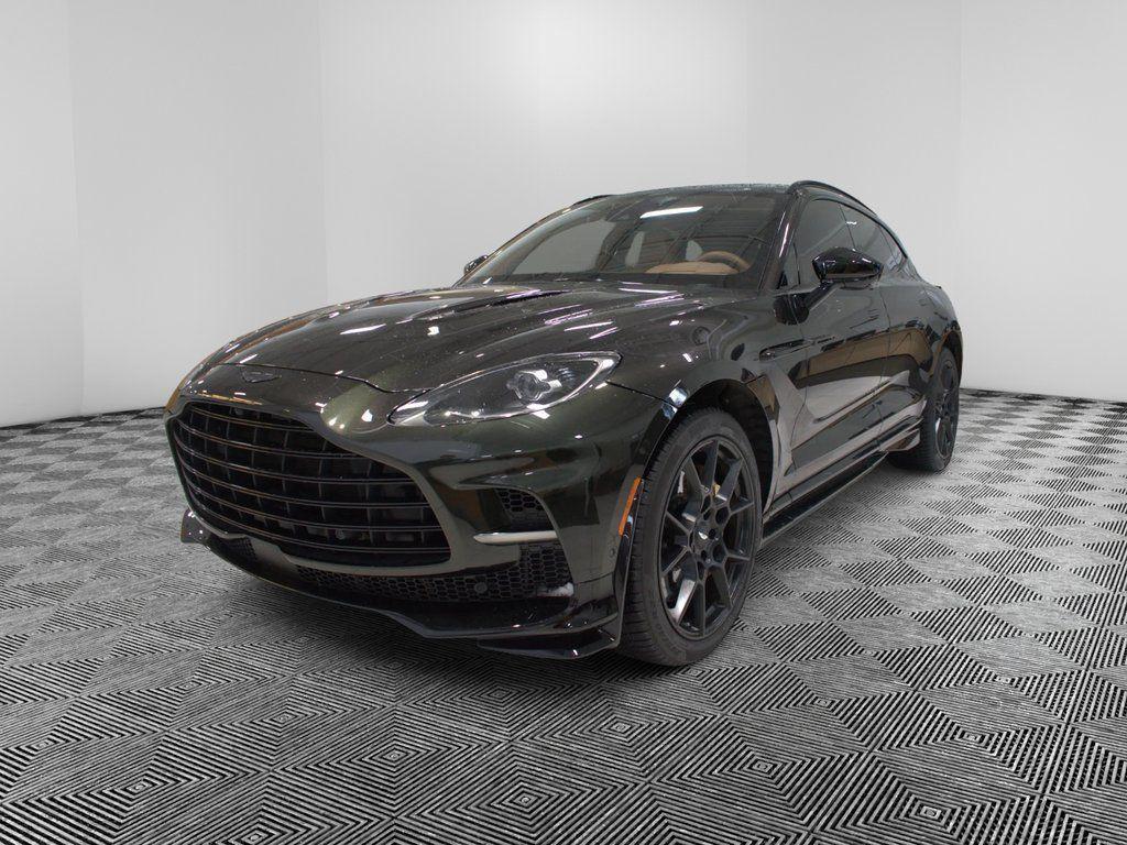 Aston Martin DBX 2023