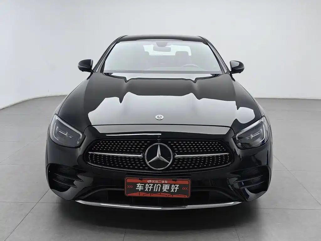 Mercedes-Benz E-Класс 2022