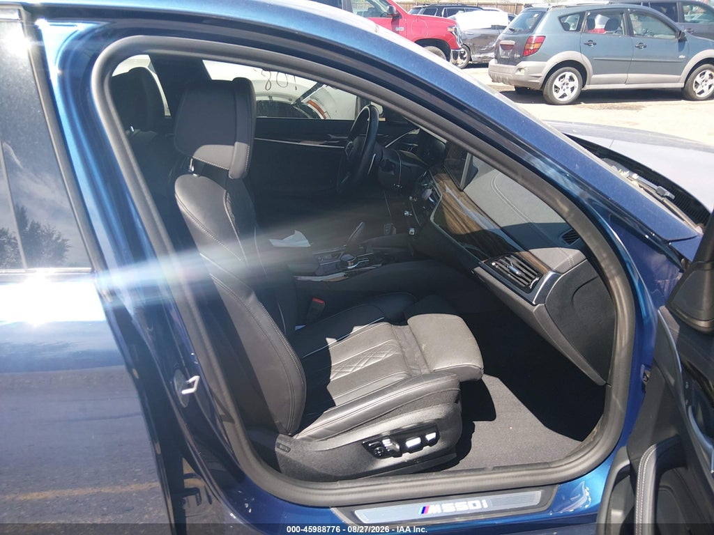 BMW M550 2021