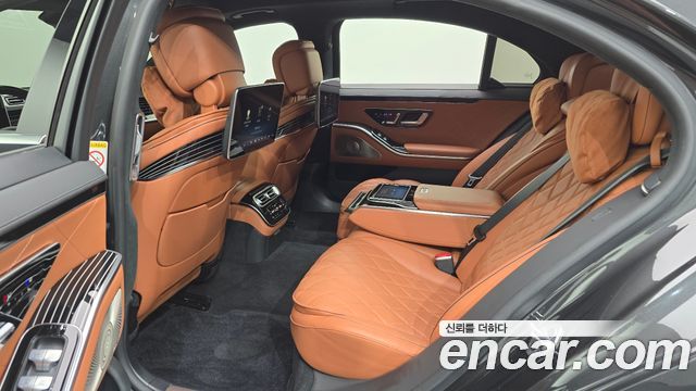 Mercedes-Benz S-Класс 2022