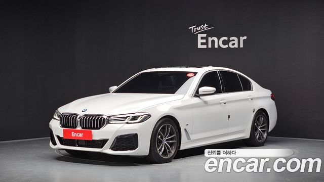 BMW 5 серии 2023