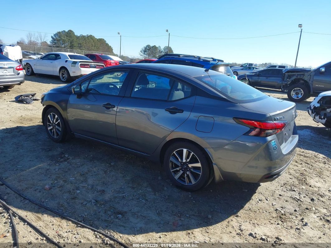 Nissan Versa 2025
