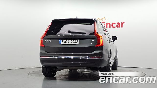 Volvo XC90 2024