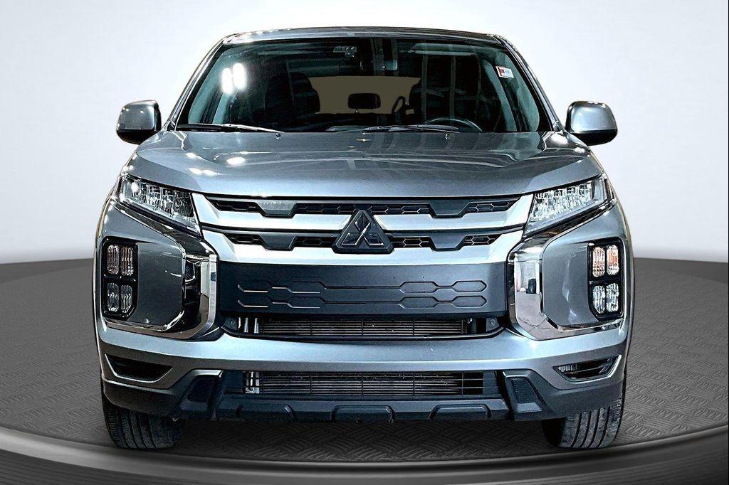 Mitsubishi Outlander Sport 2024