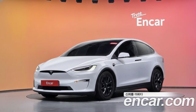 Tesla Model X 2023