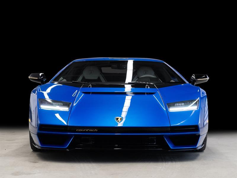 Lamborghini Countach 2022
