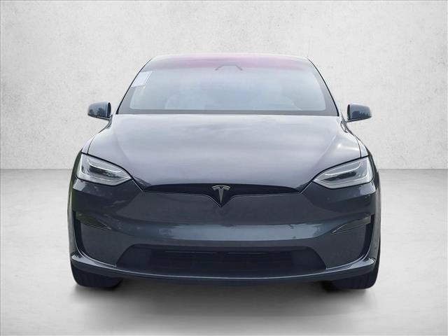 Tesla Model X 2022