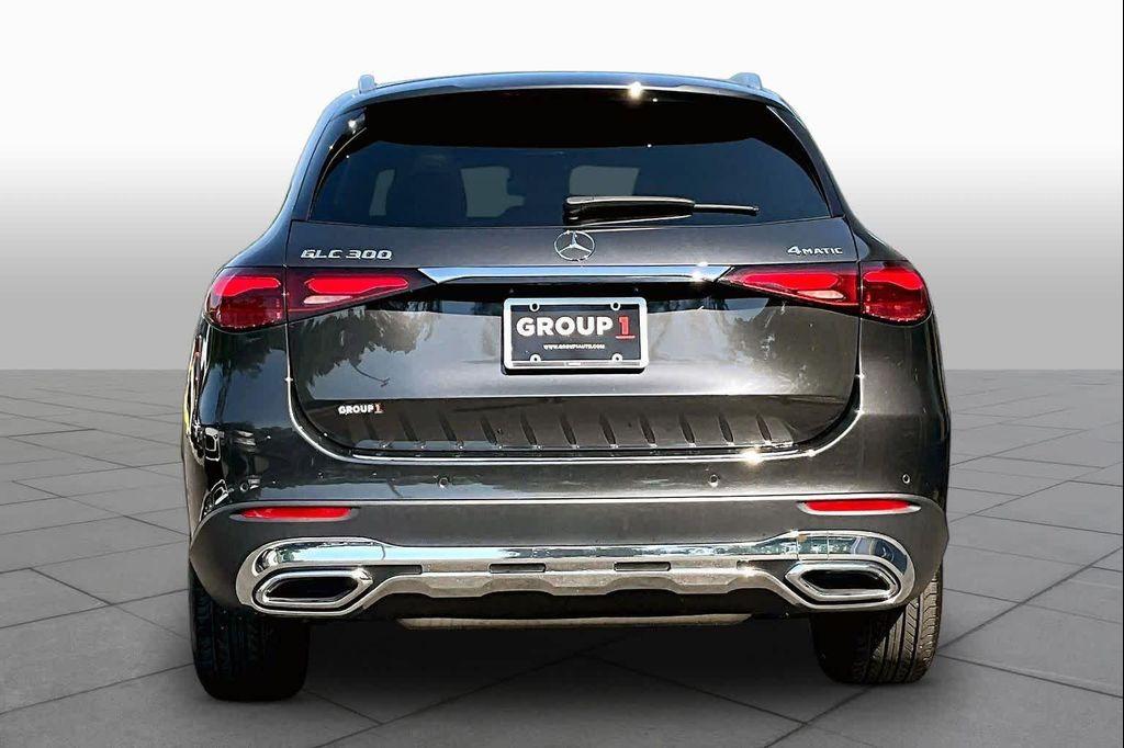 Mercedes-Benz GLC 300 2024