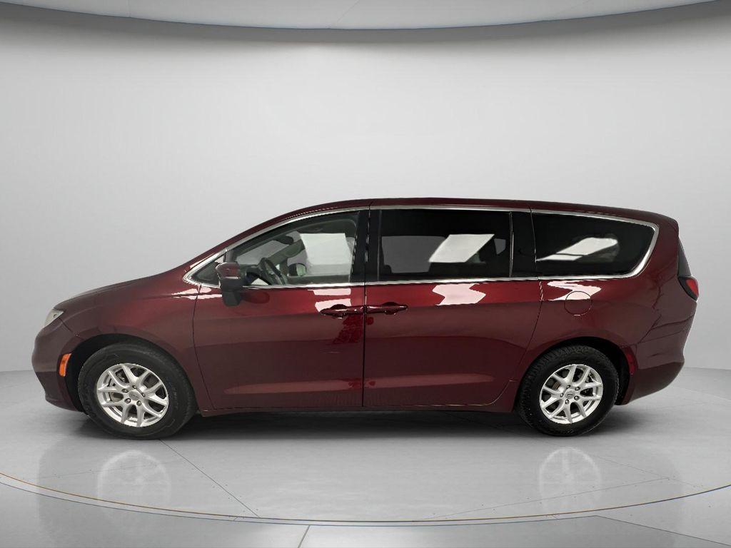 Chrysler Pacifica 2023
