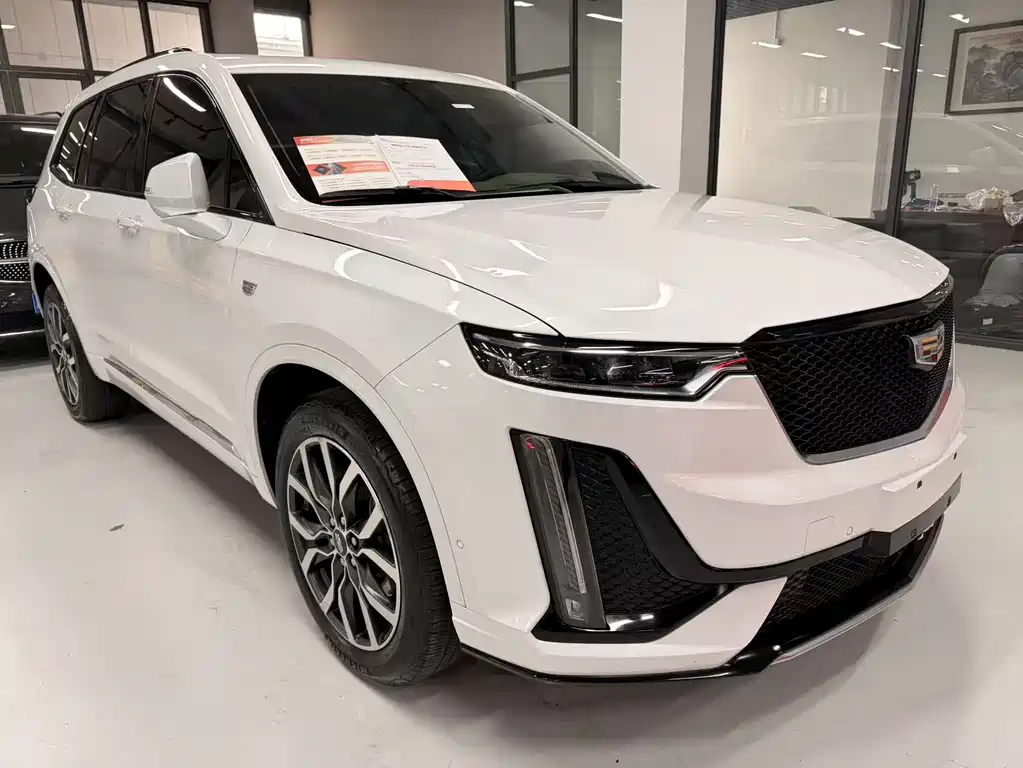 Cadillac XT6 2023