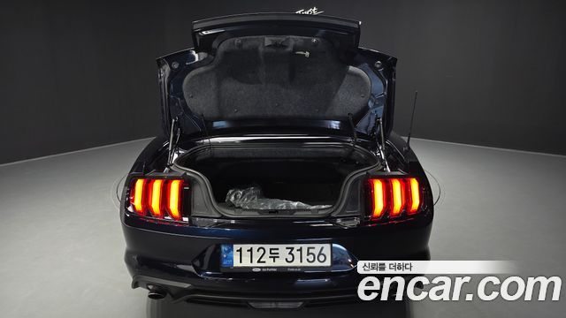 Ford Mustang 2021