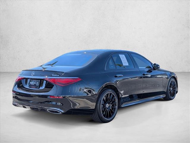 Mercedes-Benz S-Класс 2023