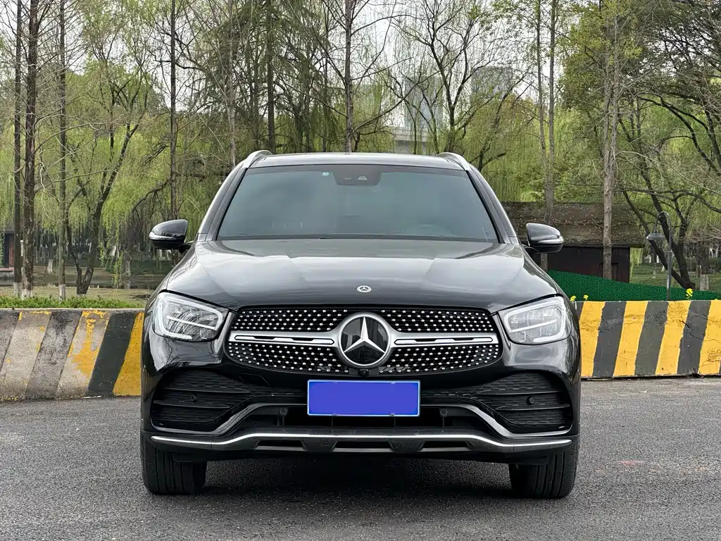 Mercedes-Benz GLC 2021