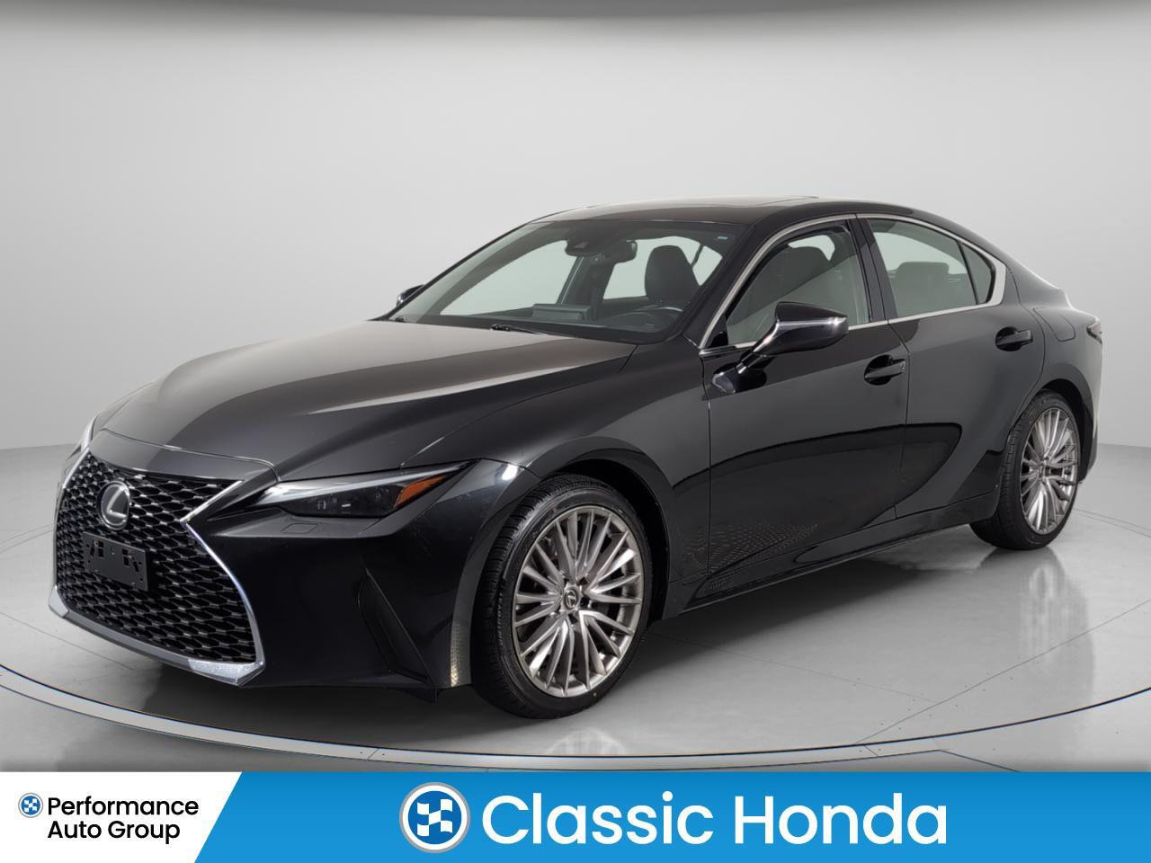 Lexus IS 2021