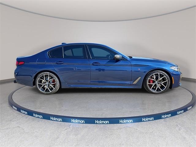 BMW M550 2022