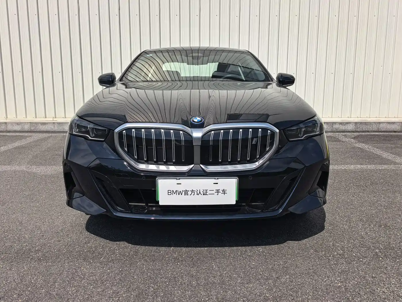 BMW i5 2025