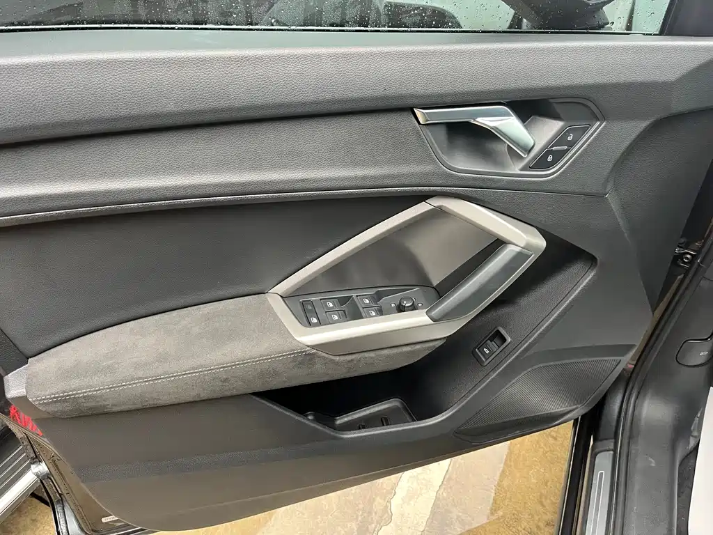 Audi Q3 2021