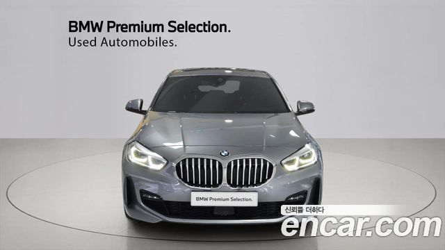BMW 1 серии 2023