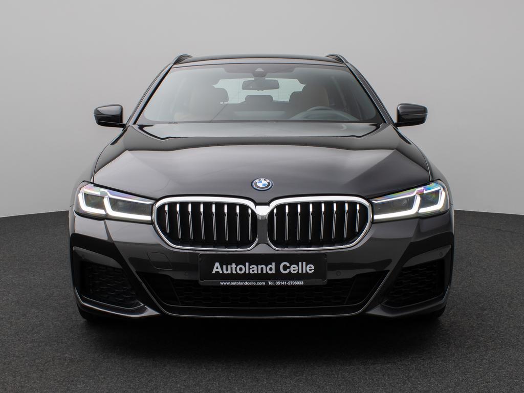 BMW 530 2022