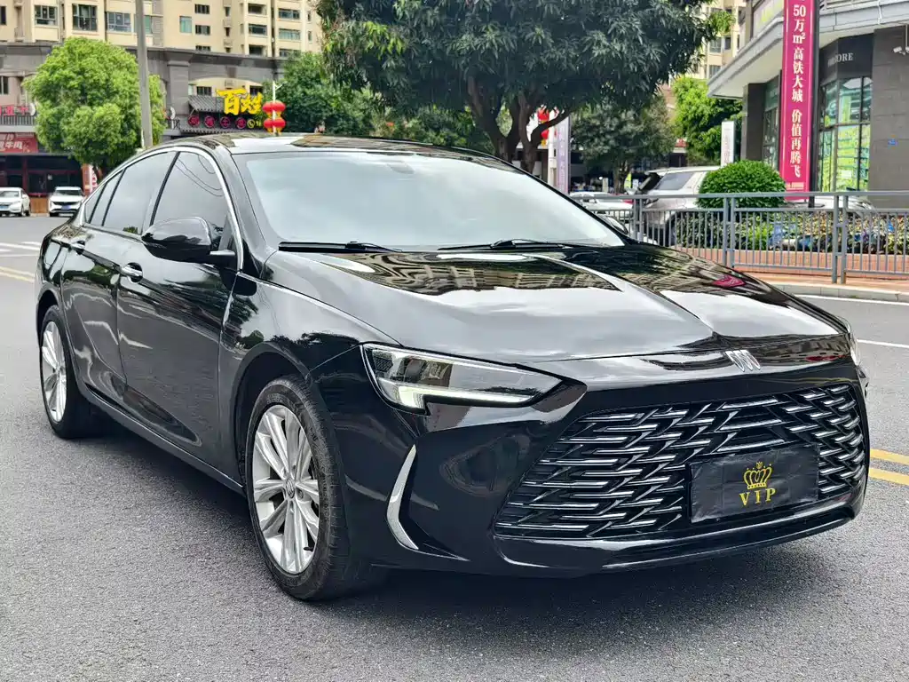 Buick Regal 2024