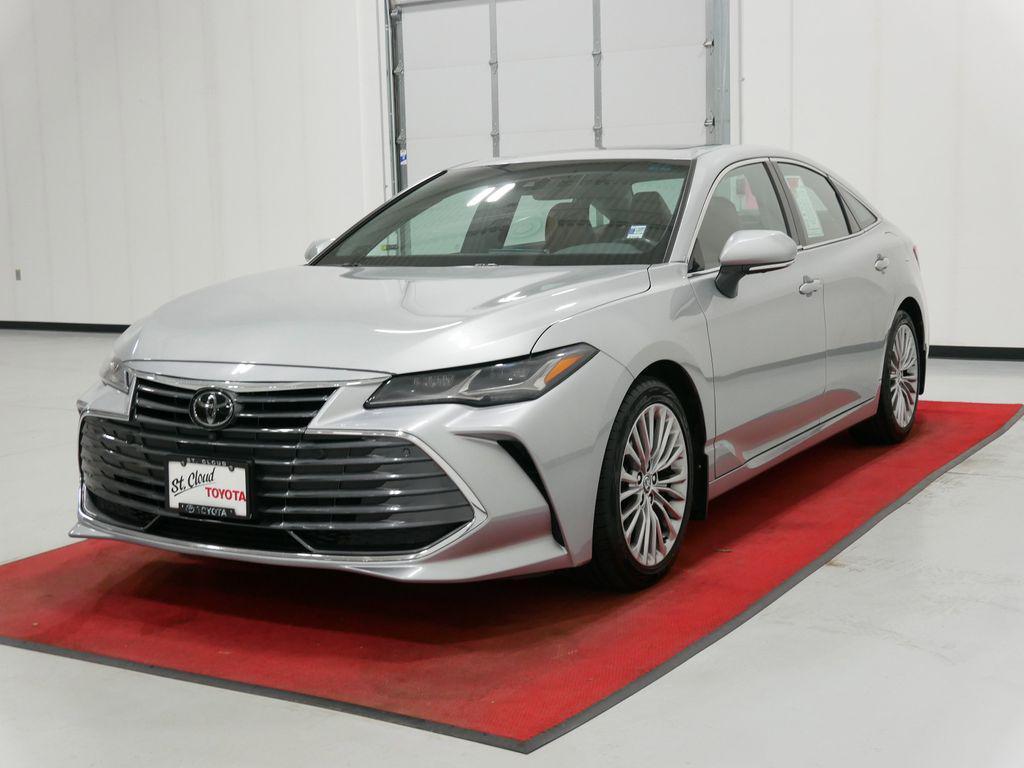Toyota Avalon 2022