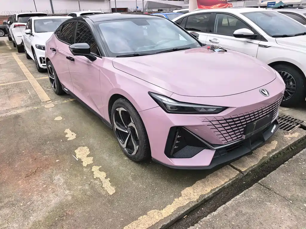 Changan UNI-V 2022